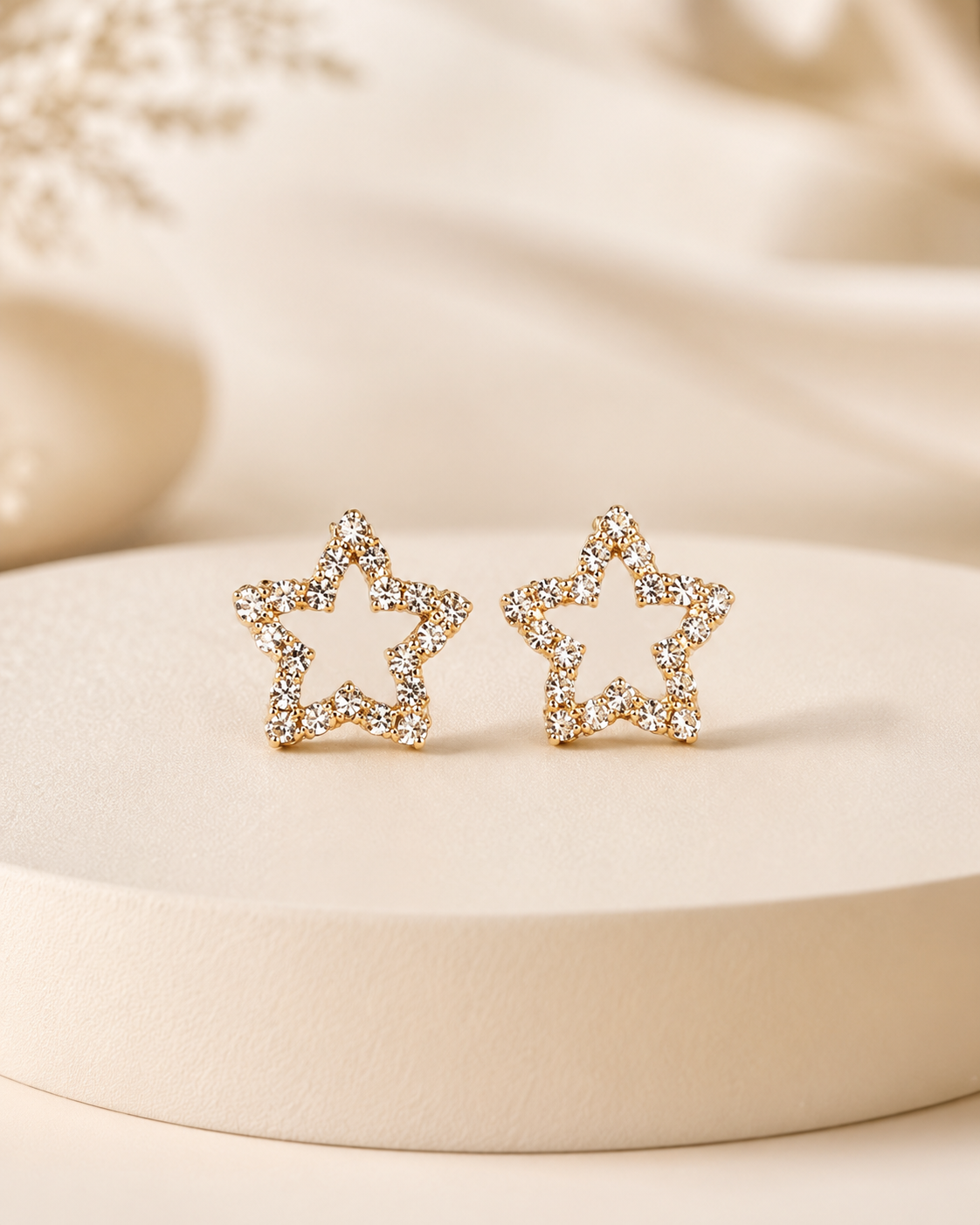 Open star earrings